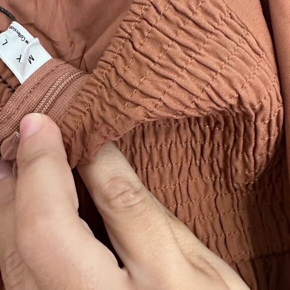 Cute classic dress   - Picture 6 of 7